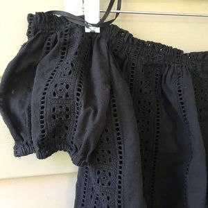 Forever 21 Puff Blouse- Black- M